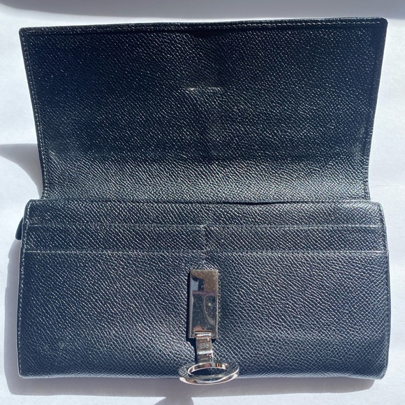 BVLGARI BULGARI Grain Calfskin Wallet in Black preowned soft close - Picture 4 of 15
